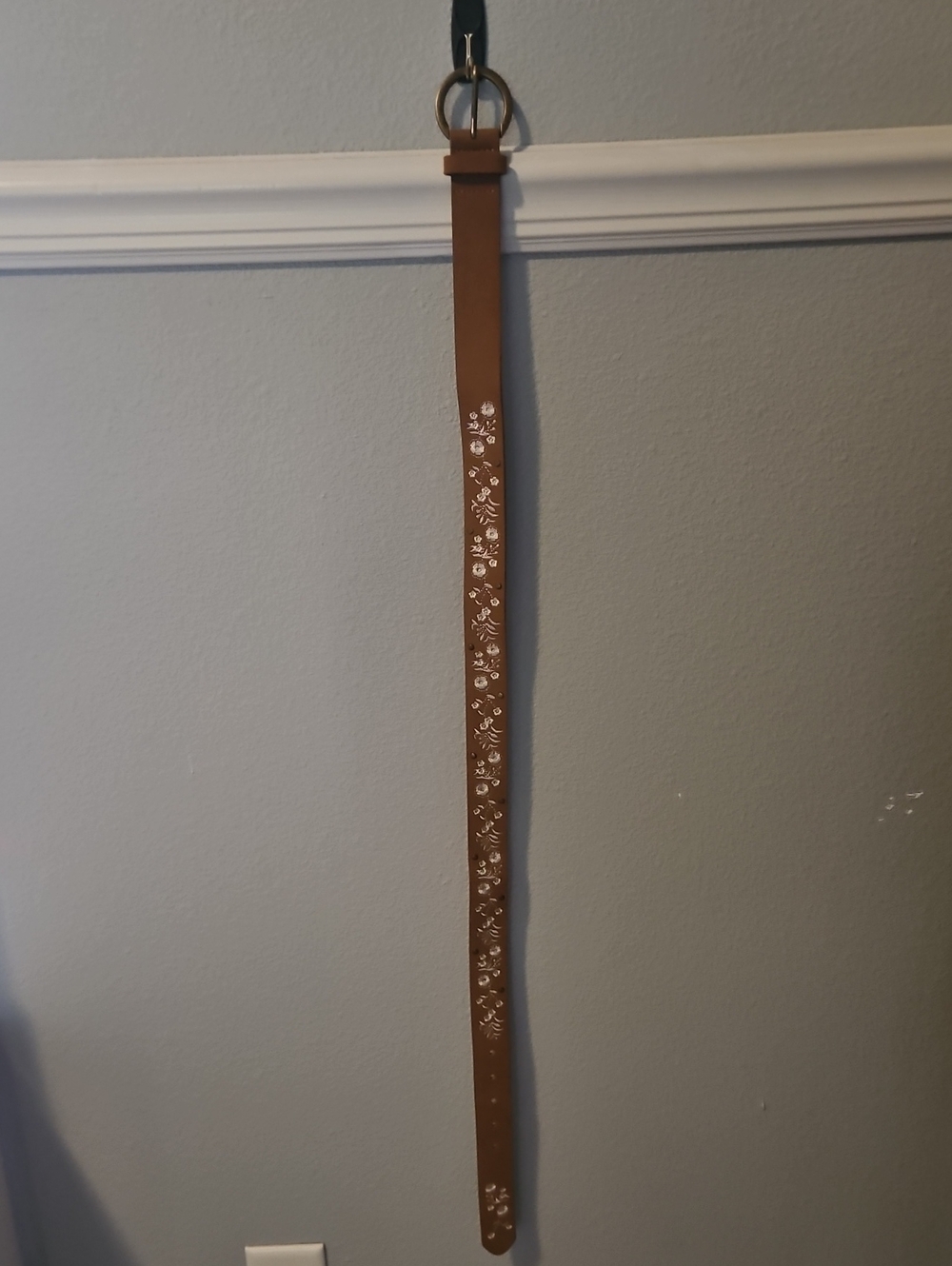 NWOT Wallflower Brown Leather Belt with Silver Floral Studs